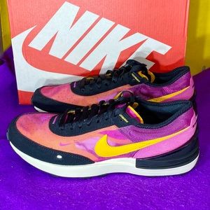 Nike Waffle One Fuchsia Running Shoes DC0481-600 Men’s/Youth Sz 7Y Wmns. 8.5New